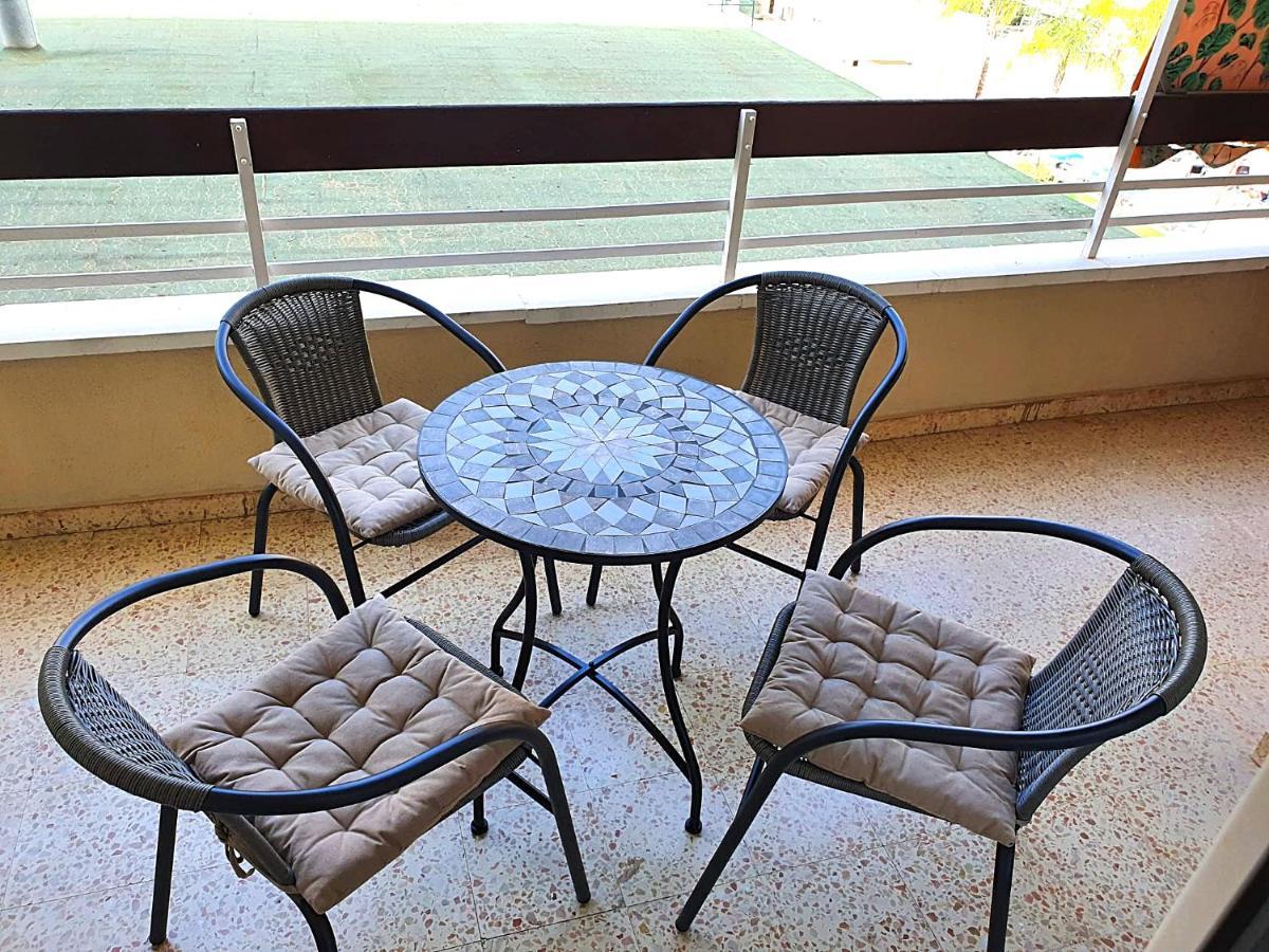 Beautiful 2 Bedroom In Parque Loix 3 Minutes Walk To The Beach Бенидорм Экстерьер фото